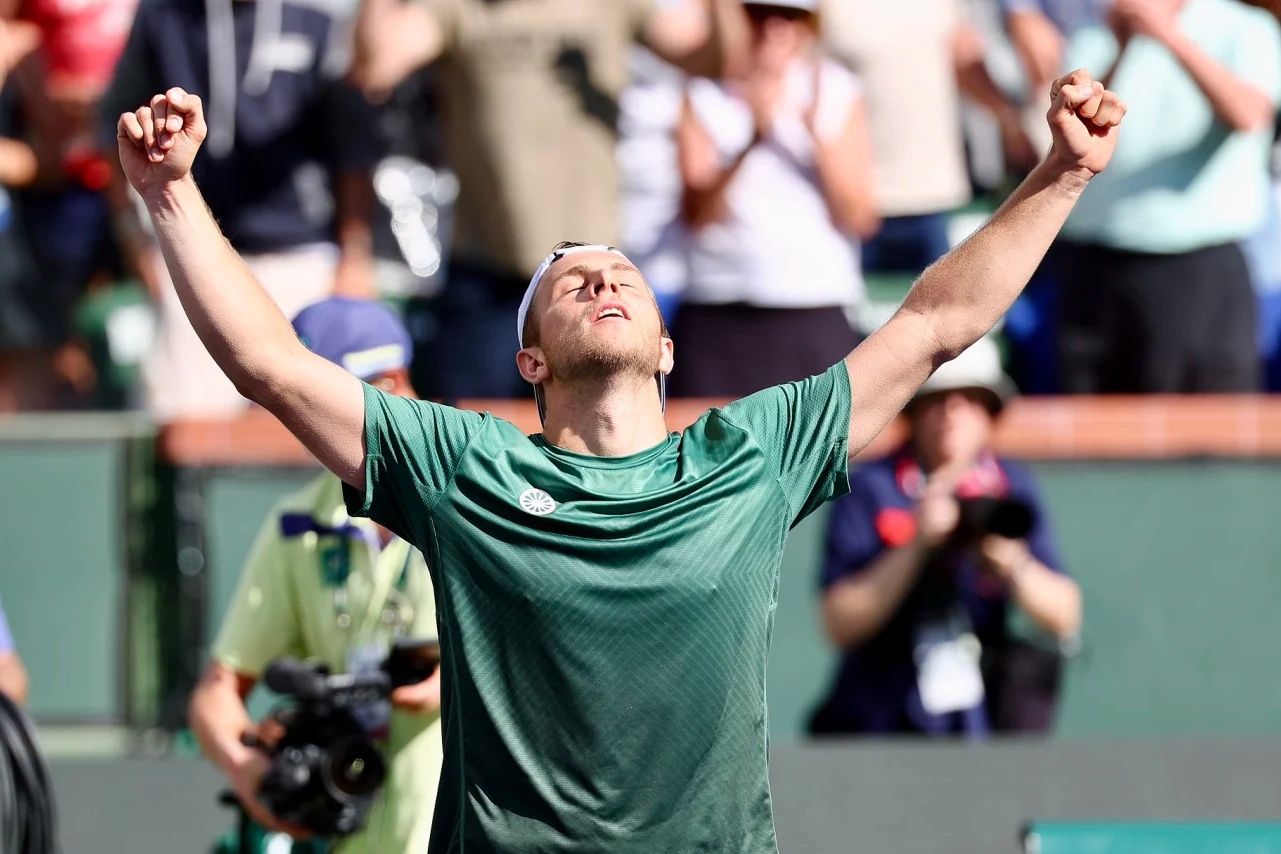 拉沃尔杯横扫戴维斯杯,兹维列夫状态火热 拉沃尔杯横扫戴维斯杯,兹维列夫状态火热