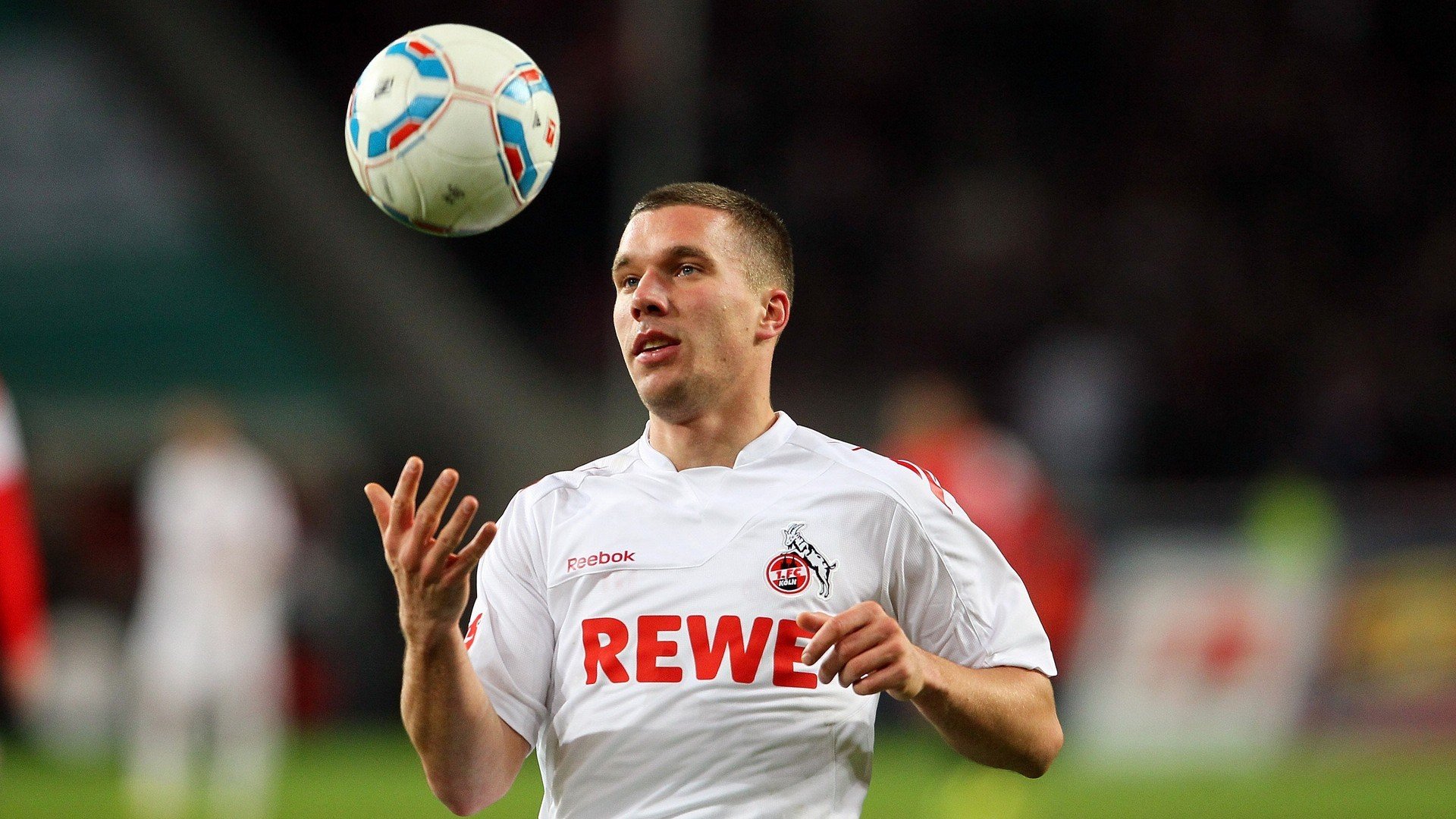 罗马对阵智利，卢卡库的完美交响，一次跨越时空的足球对话